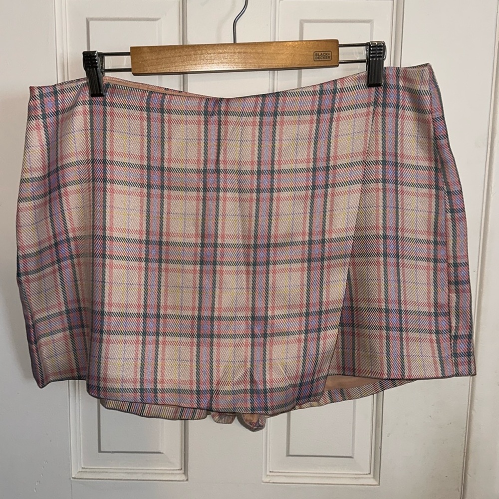 More to come skort